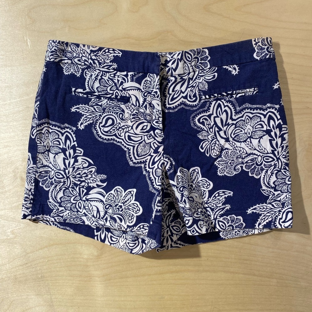 Willi Smith Navy and White Floral High Waist Shorts 6 (OQ)